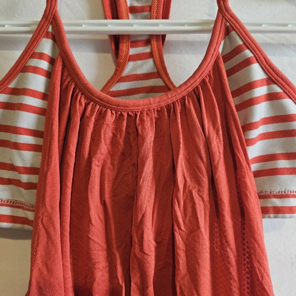 Lululemon no limits tank - Picture 3 of 7